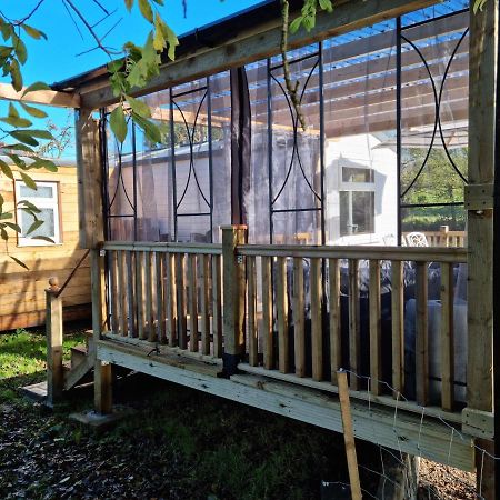 Riverside Cabin In Shropshire Oswestry Esterno foto