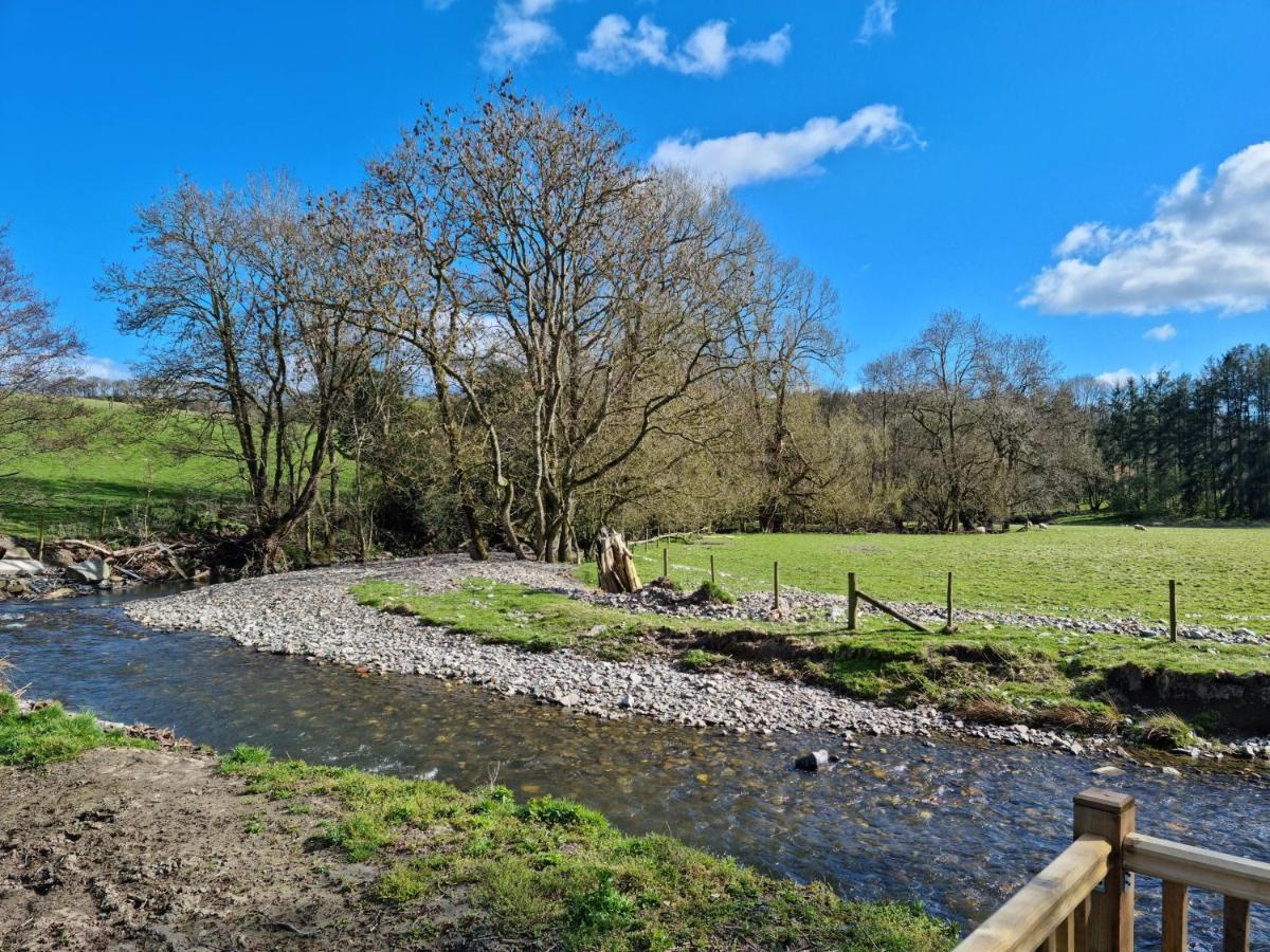 Riverside Cabin In Shropshire Oswestry Esterno foto