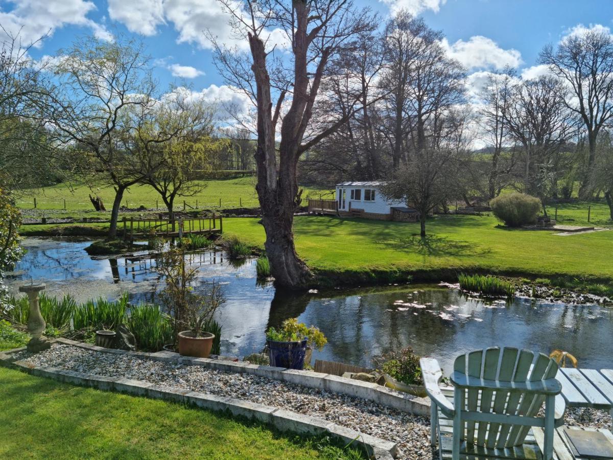 Riverside Cabin In Shropshire Oswestry Esterno foto